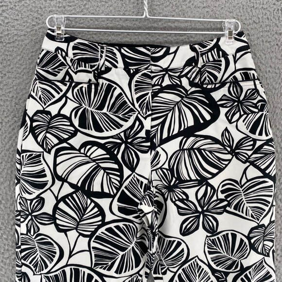 Talbots Pants Womens 8 Petite Black White Fern Floral Stretch Capri Crop Vintage - Picture 2 of 13